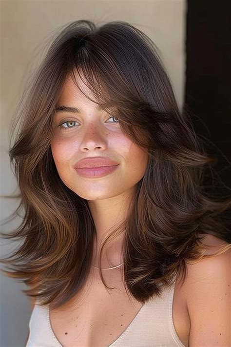 Medium Layered Haircuts Women Haircuts