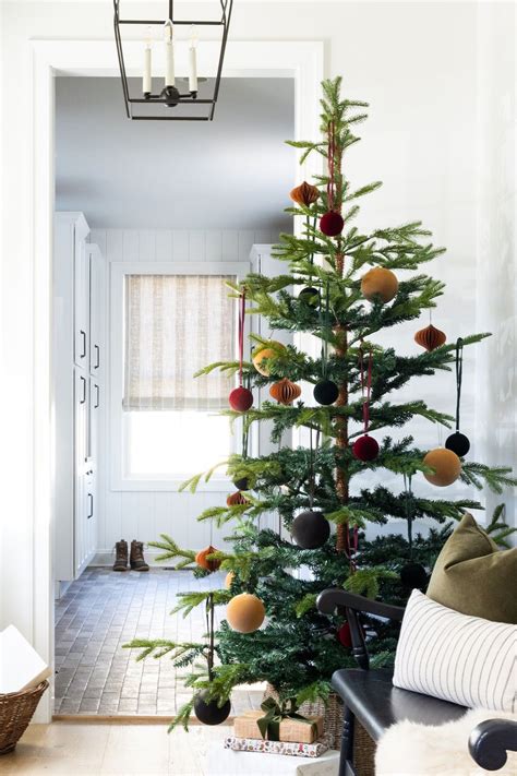 20 Christmas Tree Color Ideas To Try This Year