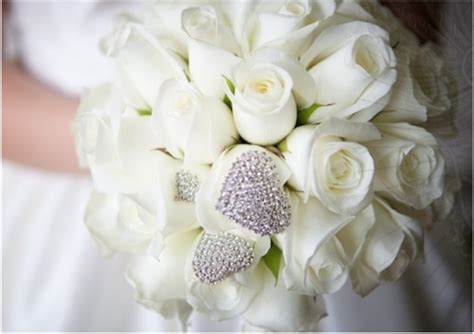 Bright And Beautiful 18 Stunning Bridal Bouquets