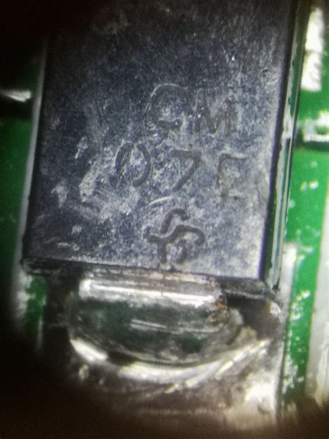 What kind of diode is this? SMA/SMB package, "CM 07E" marking, unknown ...