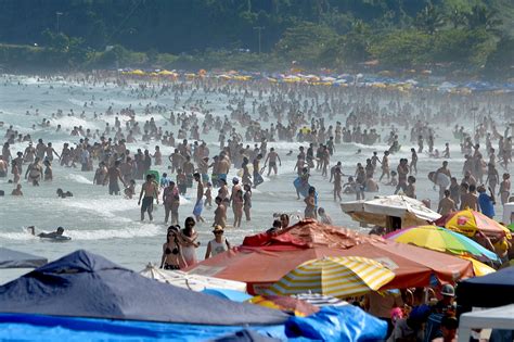 Movimento De Turistas Segue Intenso Nos Primeiros Dias De Outono Em