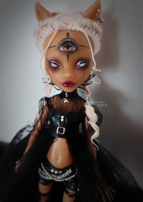 Paperark Luna Dada Ooak Custom Art Doll Repaint Monster High Head Body