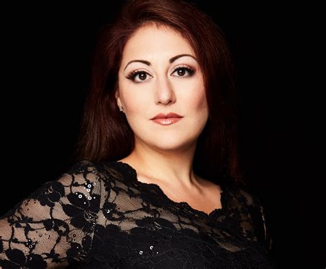 Vocal Artists Management Services/Erin Hannon