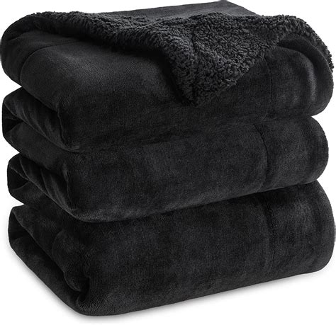 Bedsure Sherpa Fleece Queen Blankets Black Thick Warm Blankets For