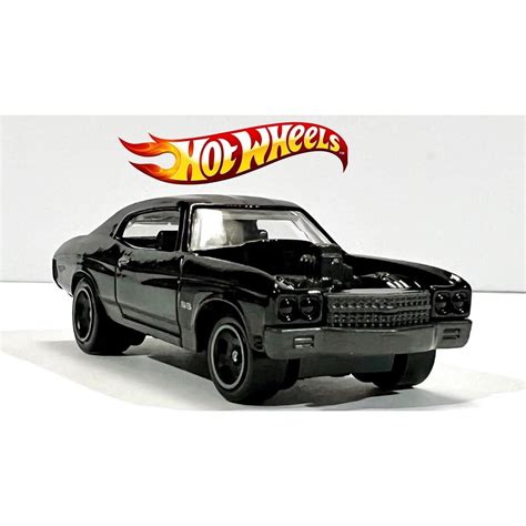 Xe mô hình Hot Wheels 1 64 Chevelle SS Express Muscle Mania new