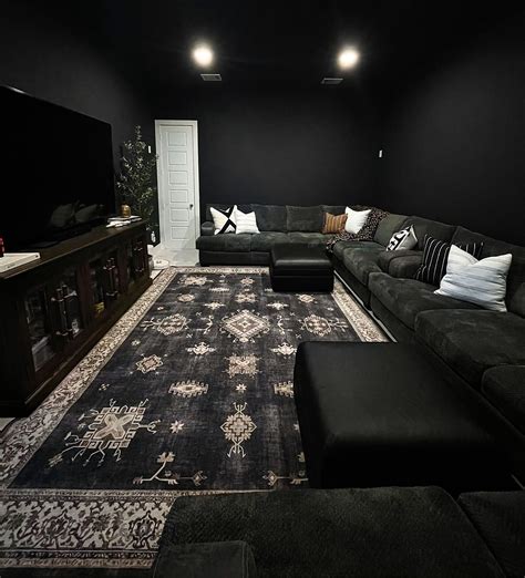 Black Paint Shades Interior Designers Use On Repeat Artofit