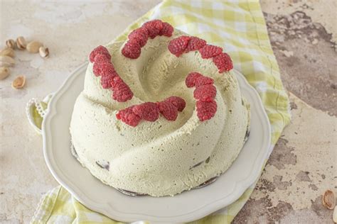 Semifreddo Alle Fragole Il Goloso E Cremoso Dessert Senza Cottura