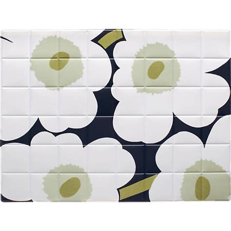 Marimekko Pieni Unikko White And Black Placemat In Kitchen And Table