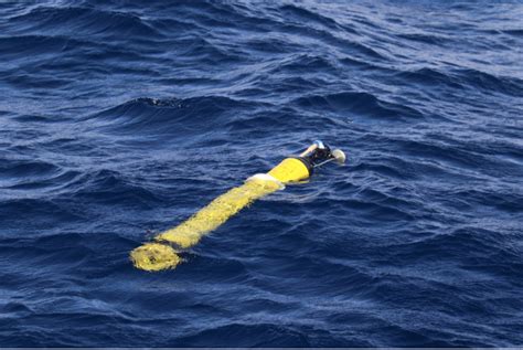 meet  aquatic robots studying  oceans popular science