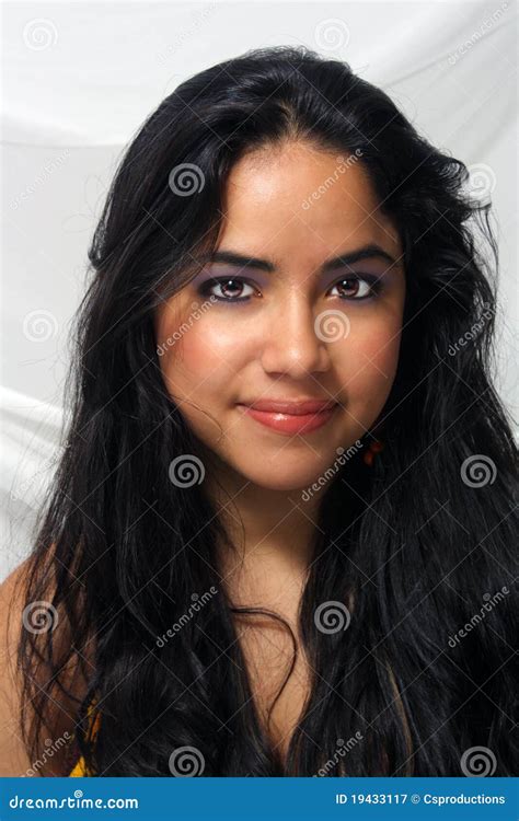 Sch Ner Latina Headshot Stockbild Bild Von Menschlich Person