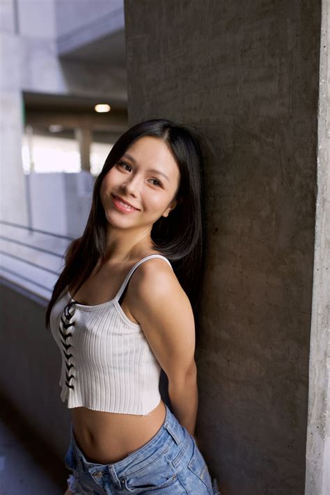 Hanna Zuki - More Here ⬇️ https://getallmylinks.com/hannazukii | Facebook