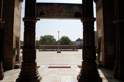 Jama Masjid Ahmedabad The Jama Masjid Of Ahmedabad Was Pr Flickr