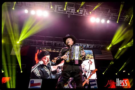 Los Tigres Del Norte – Concert Shoot | ALAN HESS PHOTOGRAPHY