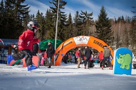 Wyci G Winterpol Bia Y Jar Stacja Narciarska Kanapa Osobowy W Karpaczu