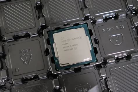 Intel Celeron G5900 + Pentium Gold G6400 Benchmarks - Low-Price Comet ...