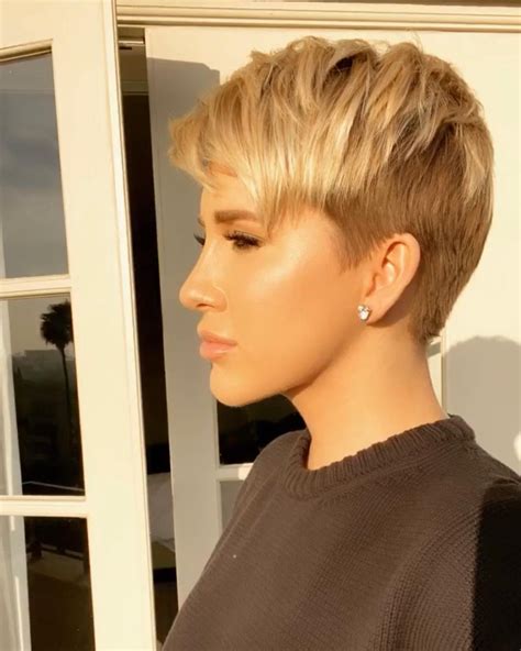 Savannah Chrisley Flaunts A Sexy New Hairstyle See Photo