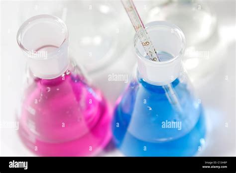 Conical Flask And Pipette Hi Res Stock Photography And Images Alamy