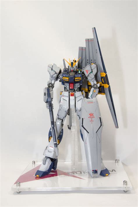 Bandai Master Grade Nu Gundam With Modified Kit And Acrylic Clear Stand