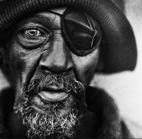 Haunting Black and White Portraits of Homeless People | CGfrog