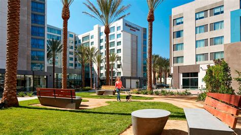 Hotels near Anaheim Convention Center | Residence Inn Anaheim Photos