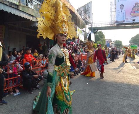 Kemeriahan Pawai Budaya Bangga Magetan Hut Ri Ke Antusias Warga