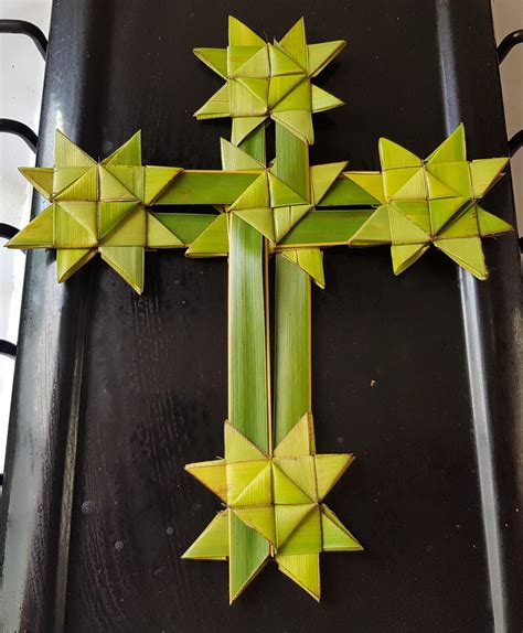 Cruz De Palma Tejida Para Domingo De Ramos