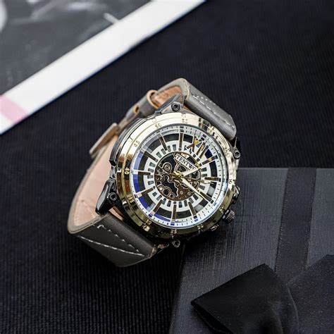 Large Dial Skeleton Quartz Watch Business Leisure Fashion Analog Pu