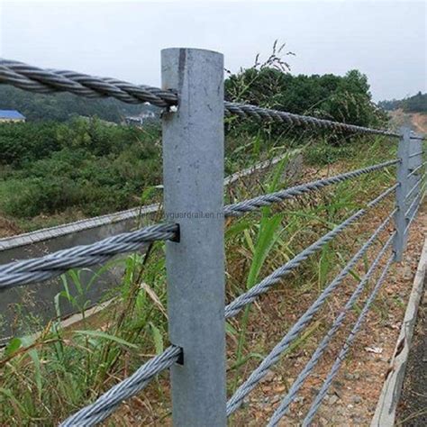 Highway Flexible Galvanized Steel Wire Rope Cable Barrier Guard Rails