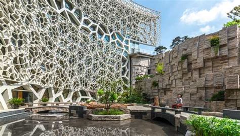 Shanghai Natural History Museum, the green building icon - Alchimag