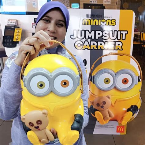 Jadi Yang Pertama Miliki Minions Jumpsuit Carrier Di Mcdonalds