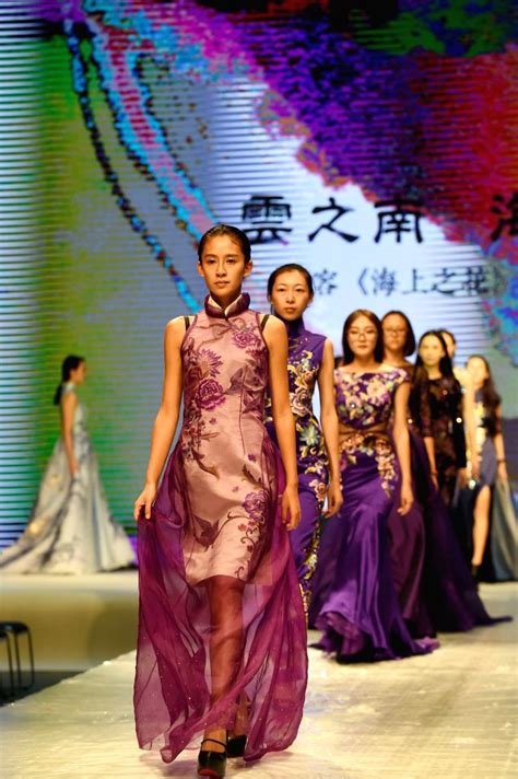 CHINA-KUNMING-CHEONGSAM-SHOW