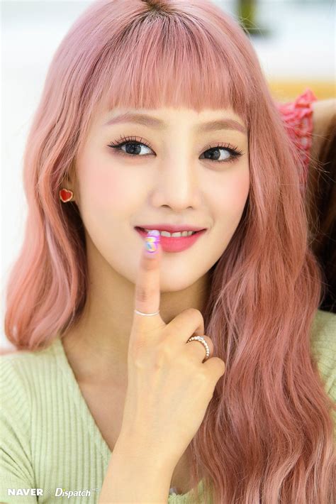 Pin By Bnyhh On G I Dle Pink Hair Korean Hair Color G I Dle Minnie