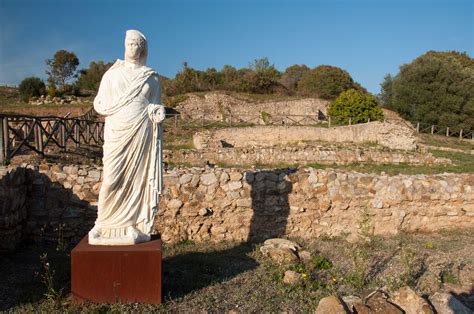 Larea Archeologica Di Roselle