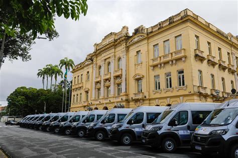 Cuida Pe Governadora Raquel Lyra Entrega Vans Para Transporte De