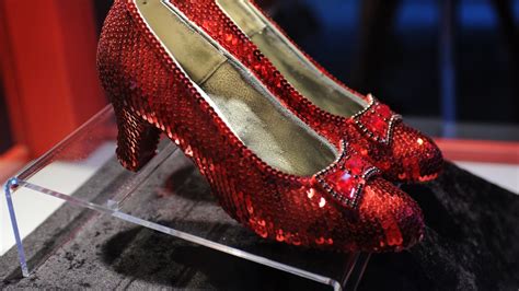 Missing Pair Of Dorothy S Ruby Red Slippers From The Wizard Of Oz Found After A Decade