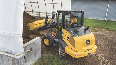 John Deere Debuts New P Tier Compact Wheel Loaders Equipment Journal