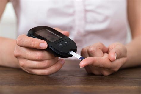 How To Test Your Blood Glucose Video Guide