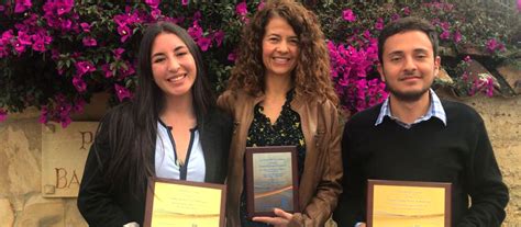 Ganadores De La Beca Excelencia Otorgada Por La Universidad De La