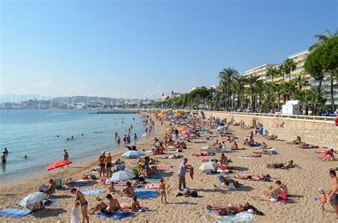 Las Playas Públicas Más Bonitas De La Costa Azul En 2020 Chic Riviera