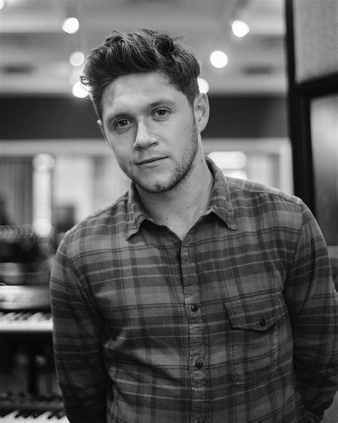 New Shoot Of Niallhoran For Spotify Singles Session Recorded At