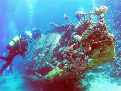 Vallarta Tribune: Wreck Diving