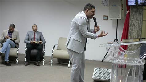 Noite Pentecostes Ministra O Ev Andr Vieira