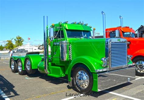 Lime Green Peterbilt Big Rig Trucks Peterbilt Trucks Big Trucks