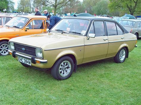 52 Ford Escort Mk2 16 Ghia Auto 1980 Ford Escort 16 G Flickr