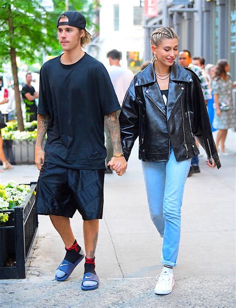 Justin Bieber And Hailey Baldwin Hold Hands In New York