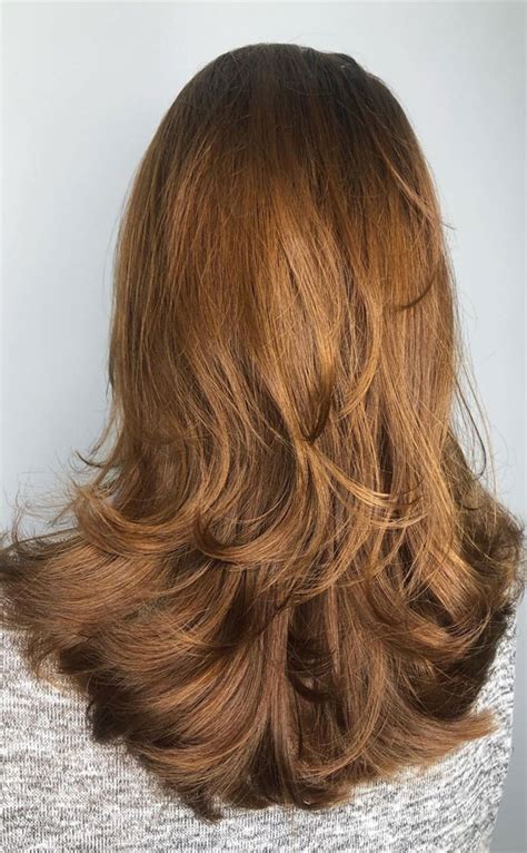 50 Different Styles Of Layered Haircuts Golden Caramel Layered Cut