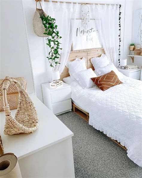 Warm And Inviting Ideas For A Cozy Bedroom Bedroom Decor Cozy Cozy