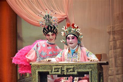 Chinese Opera 10 Performed By The Telok Blangah Senior Ci Flickr