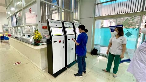 Bệnh Viện Quận Y 175 Tin Tưởng Sử Dụng Kiosk Thanh Toán Tự Động