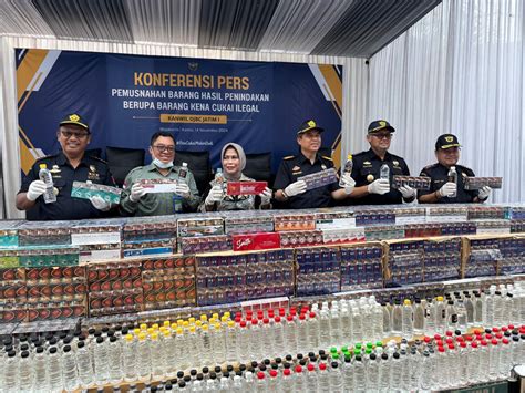 Kanwil Bea Cukai Jatim I Musnahkan Barang Kena Cukai Ilegal Negara Rugi